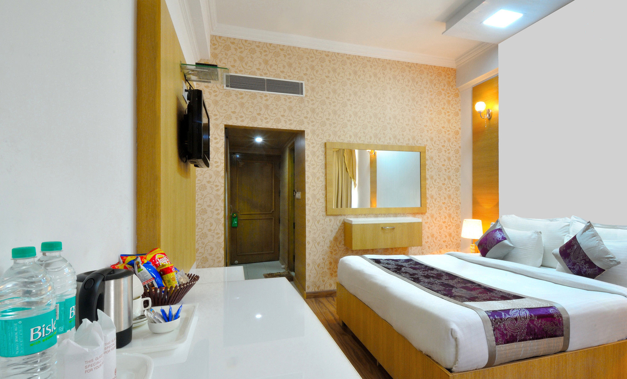 Hotel Solitaire Chandigarh - 10 Mins From Railway Station Exterior foto